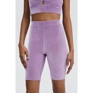 Fabletics High-Waisted Purple Lilac Lavender Velour Bike Short 9" L/10 NWT